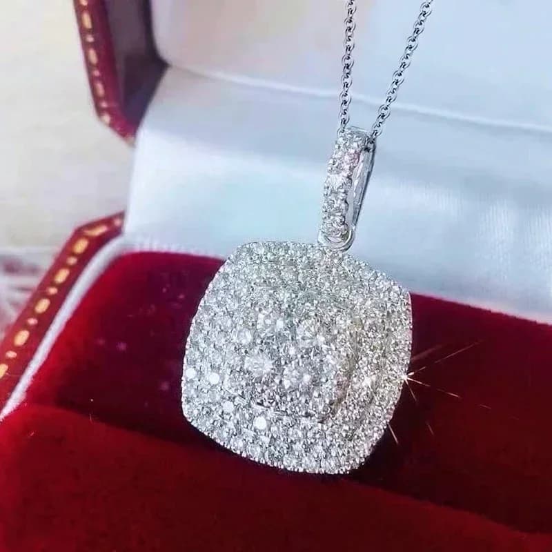 Ne'w Hot Full Bling Iced Out Pendant Necklace for Women Shiny Cubic Zirconia Delicate Female Engagement Wedding Trendy Jewelry
