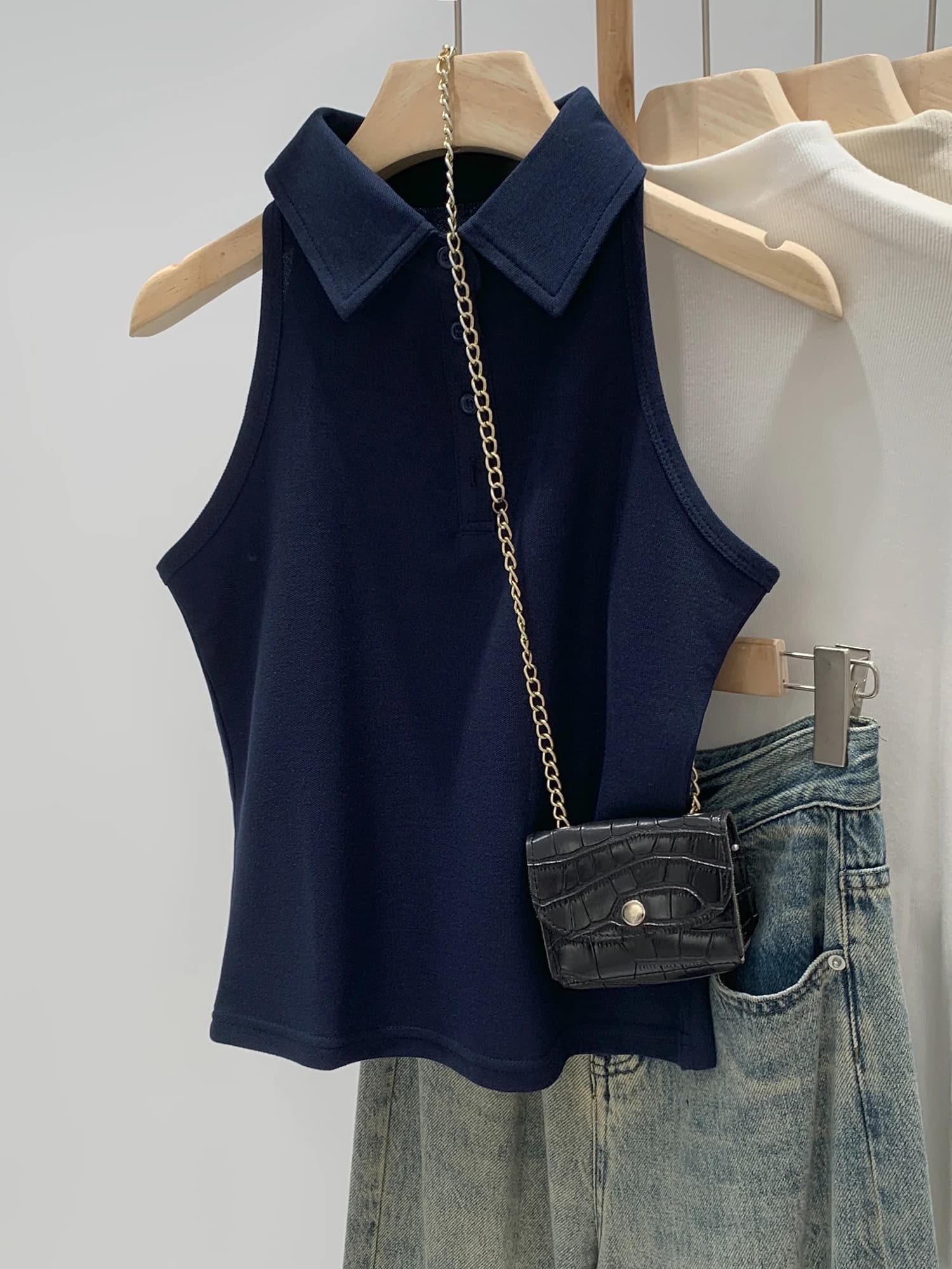 Korean Style Button-Up Collar Sleeveless Vest Women's Unique Beautiful Early Summer Small Top Polyester Cotton Blend