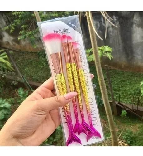 Kit Pincéis Maquiagem Sereia 4 Peças Cerdas Sintéticas Violeta