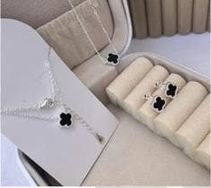 Conjunto Feminino em Prata 925 Trevo Preto Colar Pulseira Brincos - VNS
