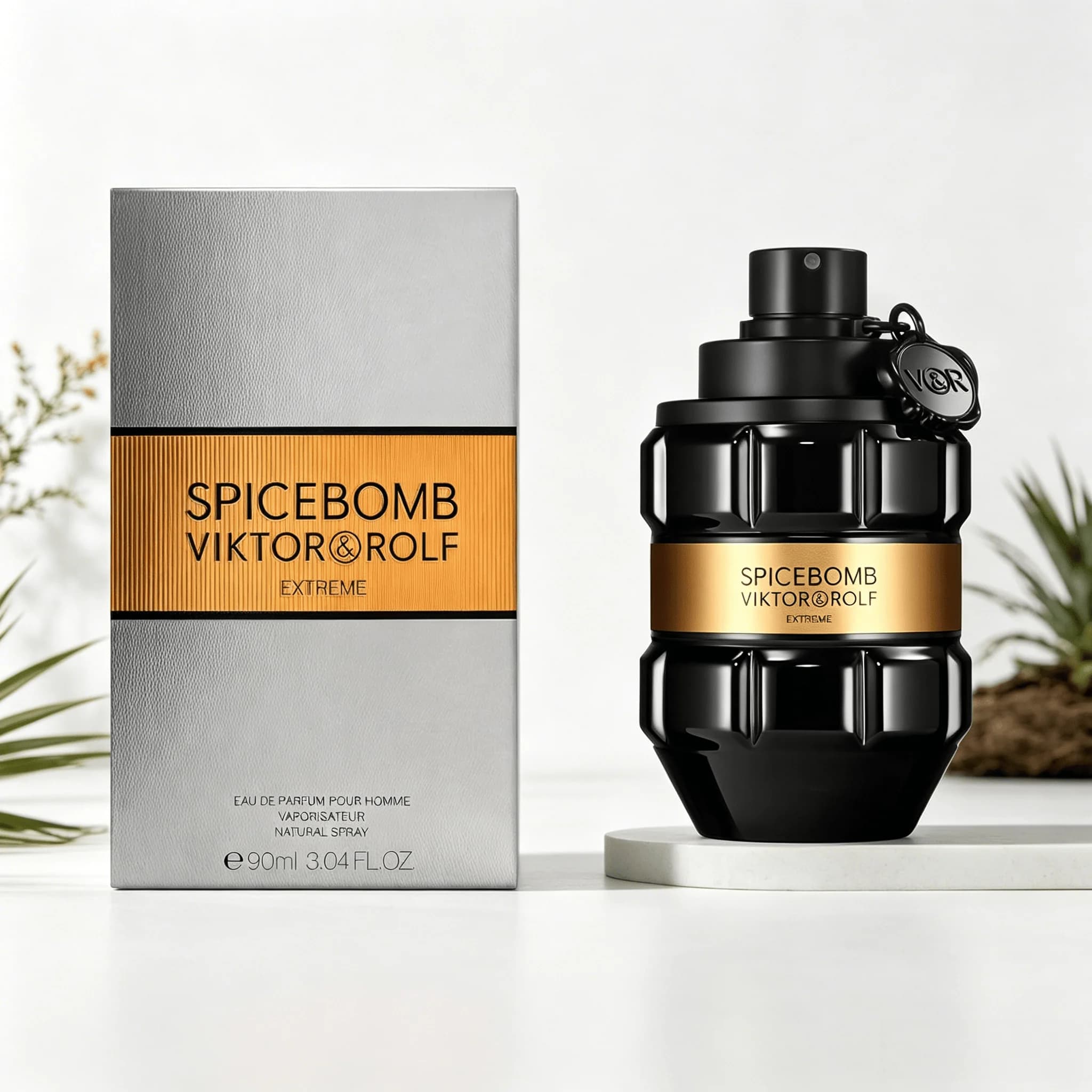 Viktor & Rolf Spice Extreme Men EDP Perfume Rich Spicy Warm Tobacco Scent Matte Black Geometric Bottle Luxury Gold…