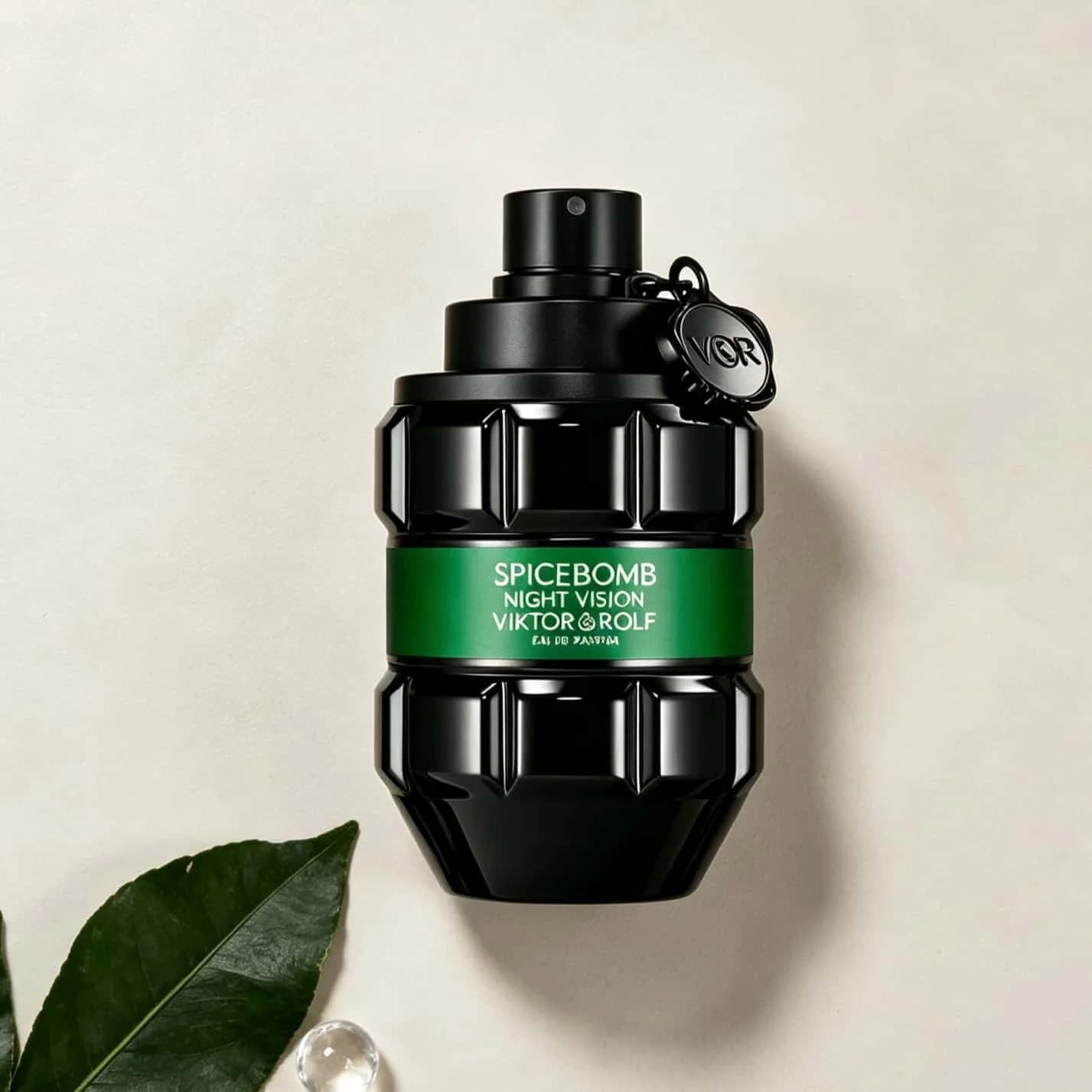 Viktor & Rolf Night Vision EDP Men Perfume, Black Faceted Grenade‑Shaped Bottle With Metal V&R Tag Pendant, Green…