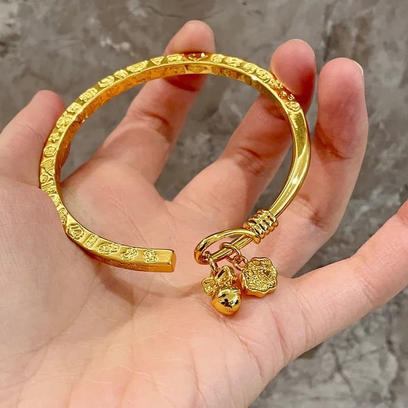 Alluvial Gold Bell Bangle Bracelet Luxury Fashion Accessories Charm Amulet Designer Sand Gold Talismans Gifts for Women