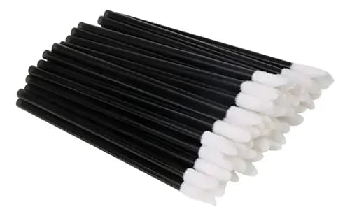 50 Pincel Aplicador Descartável Batom Gloss Limpeza Cílios Cor Preto
